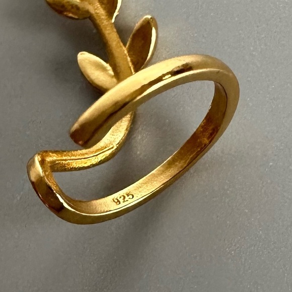 14K Gold Vermeil Leaf Ear Cuff – Climber Style No Piercing Needed - Picture 5 of 10